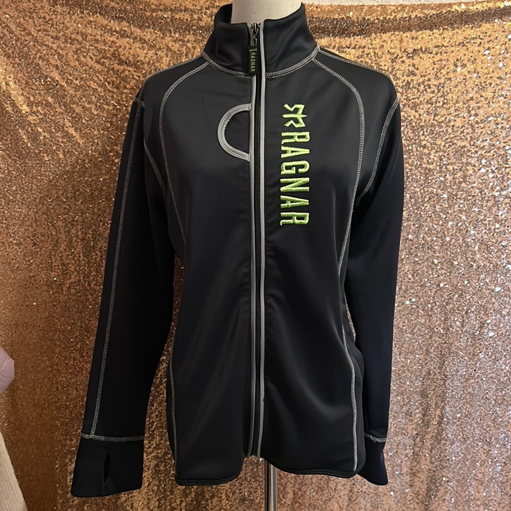 Ragnar gray jacket men’s (Medium)